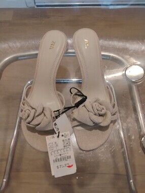 Zara Women Floral Heels
